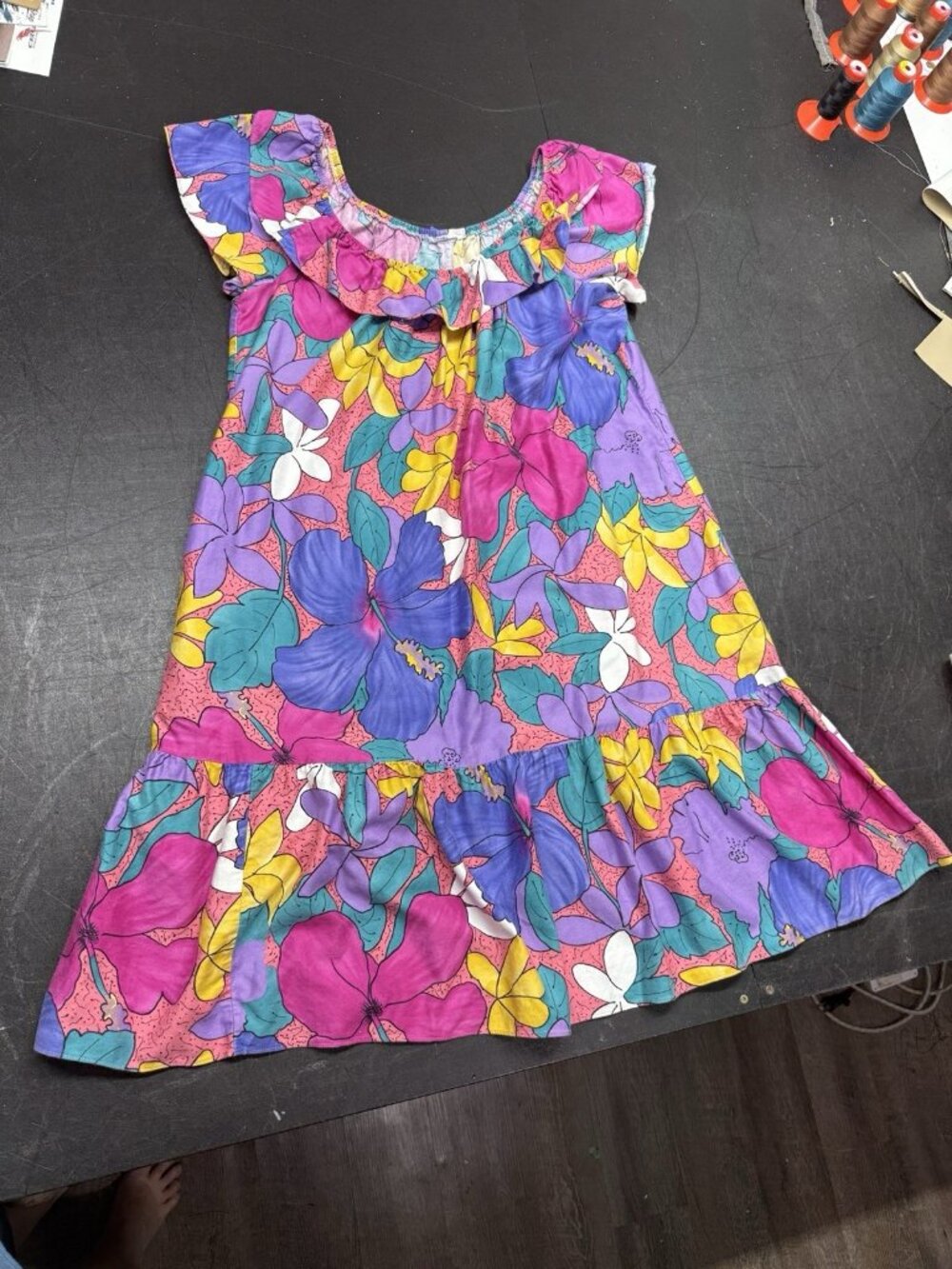 Hilo Hattie Hawaiian Dress XL Tropical Floral Off Shoulder Ruffle 100% Cotton